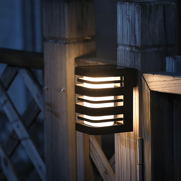 СОЛАРНА LED ЛАМПА ЗА СТЕНА 0.42W IP44 elmateriali.com